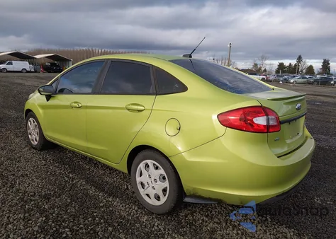 2013 Ford Fiesta Se z USA, uszkodzony, nr VIN 3FADP4BJ0DM142741